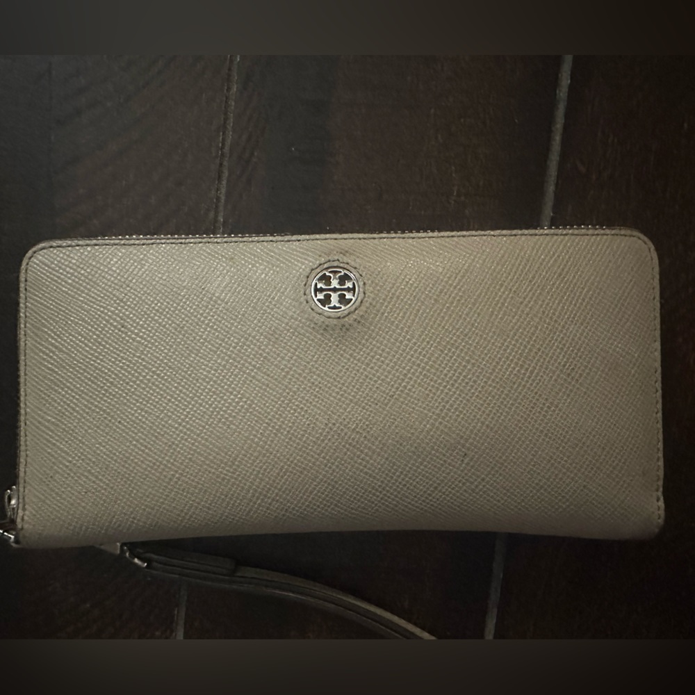 Tori Burch Wallet